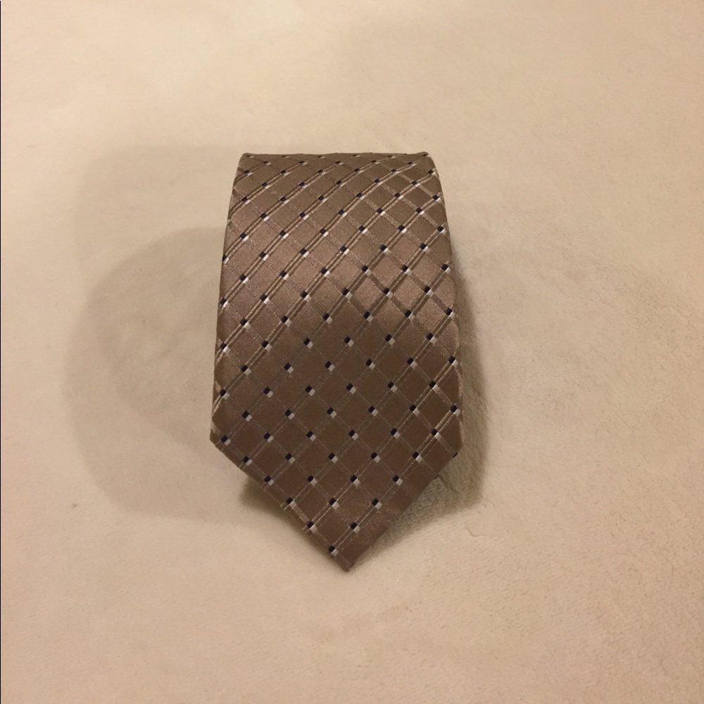 Jones, New York necktie